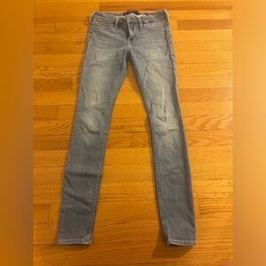 Hollister women’s low rise jean legging, advanced stretch